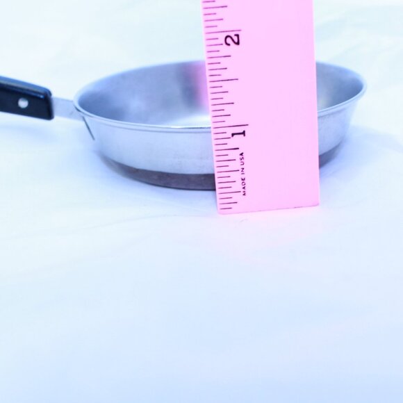 Revere Ware 1801 Copper Bottom Mini Frypan - 3.75 Inch x 1 Inch - Vintage - Picture 6 of 6